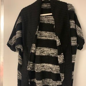 Express black & white cardigan